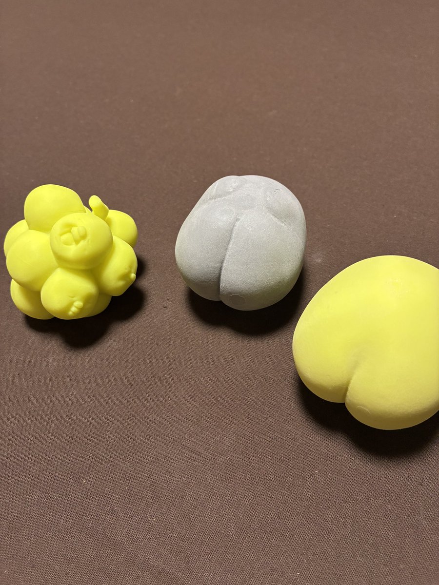 3784_h's tweet photo. ストレス解消のプチプレゼントに、探してたカオマルフルーツと新作チミをKITTEでゲット。

ストレスフルな面々の顔が浮かんで、つい買い過ぎた… https://t.co/OP3On6kbRj