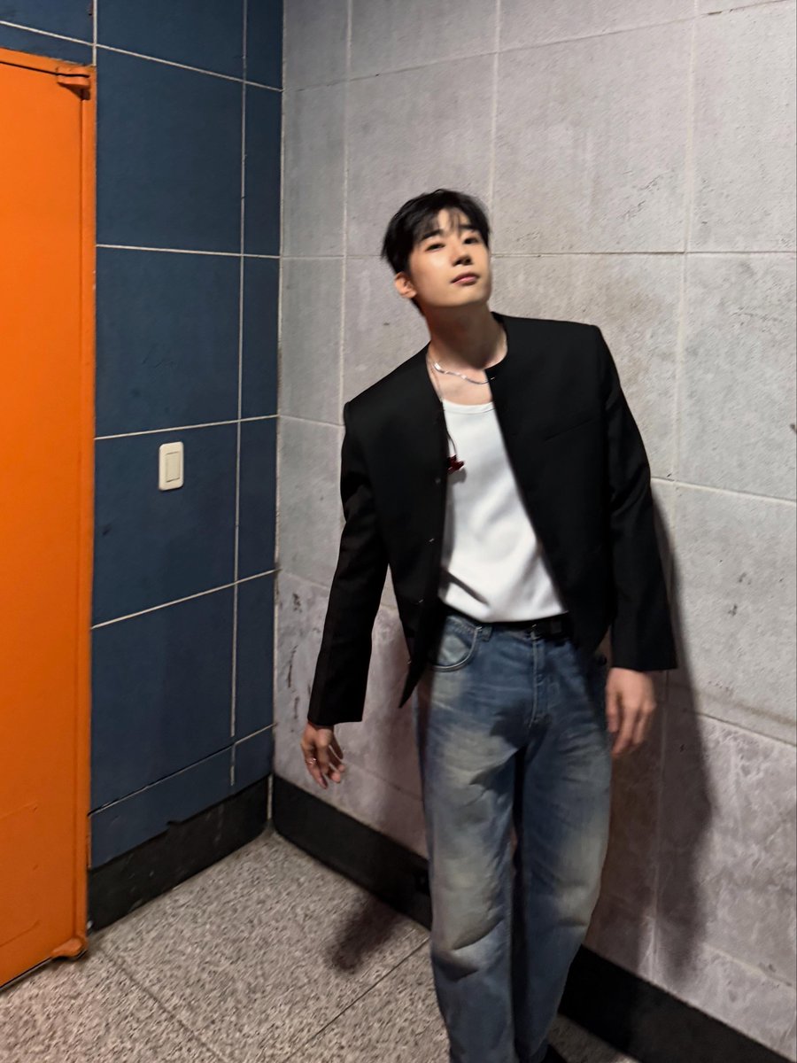 seungwoonatics's tweet photo. [2026.06.24] w_o_o_y_a IG post

🙏🏼💜

#한승우 #승우 #우야 #HANSEUNGWOO #SEUNGWOO #WOOYA https://t.co/L2sezzMZy8