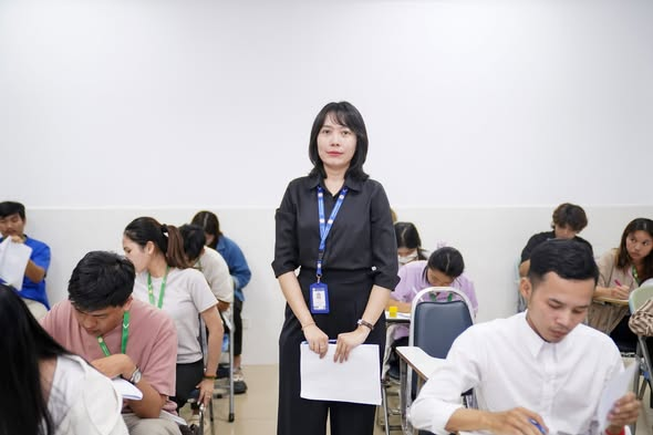 UCCambodia2003's tweet photo. Activities for Final-Term Exams for Associate's Degree and Bachelor’s Degrees in Term 2 Academic Year 2025-2026
>>https://t.co/1x9v273ecL https://t.co/i4IbU3cSlA