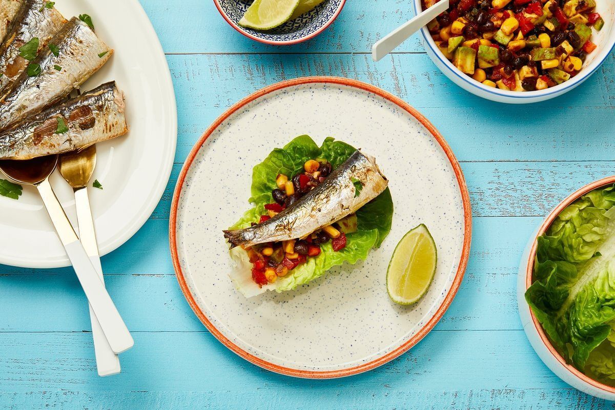 seafishuk's tweet photo. More than 150 seafood businesses across seven countries have made a commitment to measuring and reducing their carbon footprints by signing up to use our Seafood Carbon Emissions Profiling Tool ♻️

Read more: https://t.co/3PQQqAnSww https://t.co/leDFCi1BYK