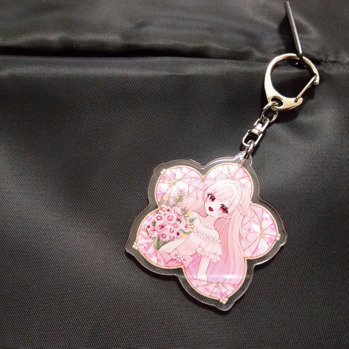 桜の風景 アクリルキーホルダー 月田桜菜誕生祭2026記念アクリルキーホルダー届いたので早速サブPCの