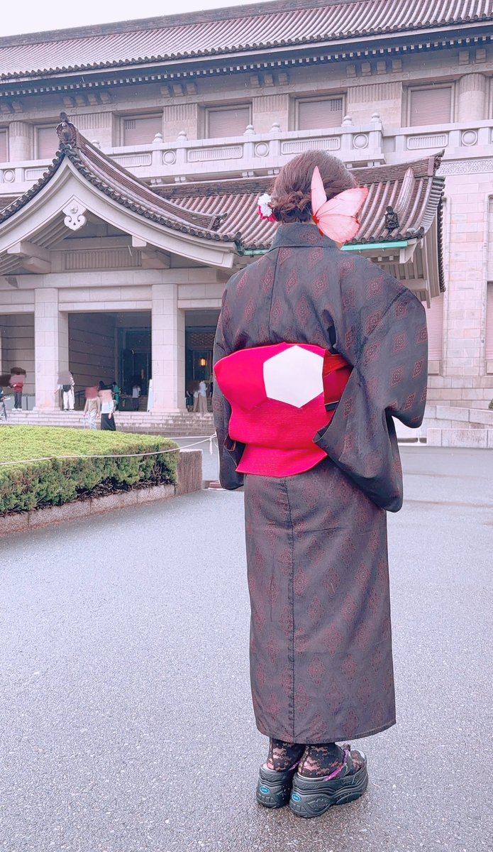 自我有り 今日は紅映さんと初めて自分で着付けしたお着物でお出かけ