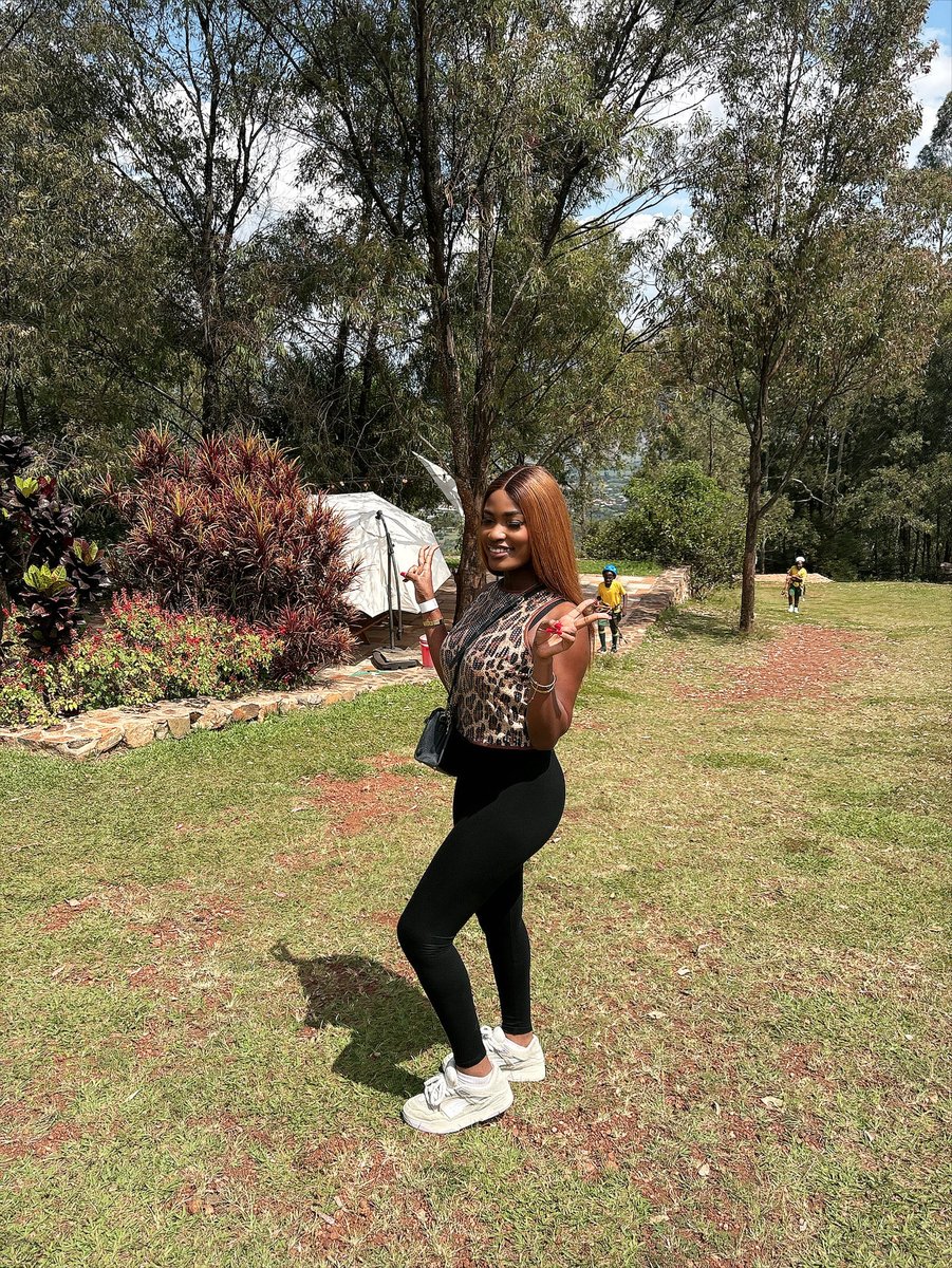 _geraldeen's tweet photo. Postcards from Kigali 🇷🇼 https://t.co/w3r7So4GBF
