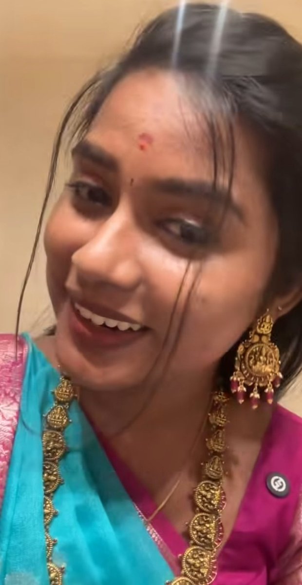 killer5c4os's tweet photo. intha mundaikku kalyanam aaga pothu avan nalla vaayi, soothu, koothinu ella ootailayum oothu kiluchu naasam panni.olu sugathuku adimayaki naai mathiri ella position layum oothu intha naara moonjila avan sootha viruchi thechu 1 varusam nalla enjoy panitu viratti vitruvaan shaa🥵 https://t.co/QXZEq7TjPc