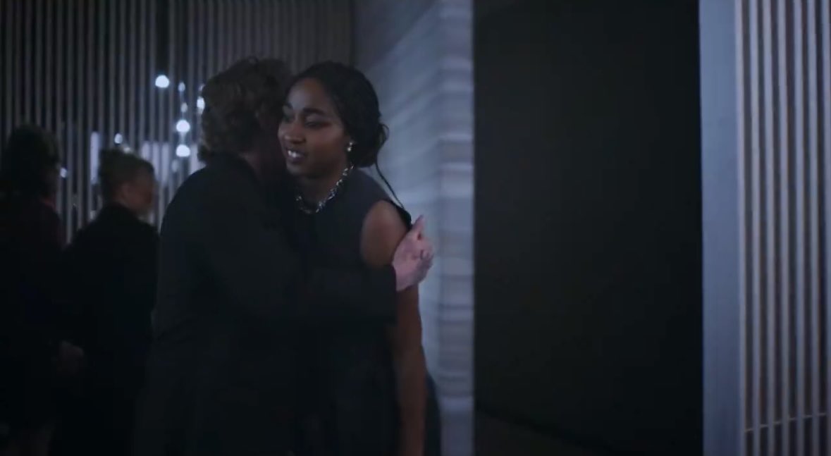 golddusttwoman's tweet photo. we have reached the most intimate level of hugging possible #thebear https://t.co/MdzPbqytCw