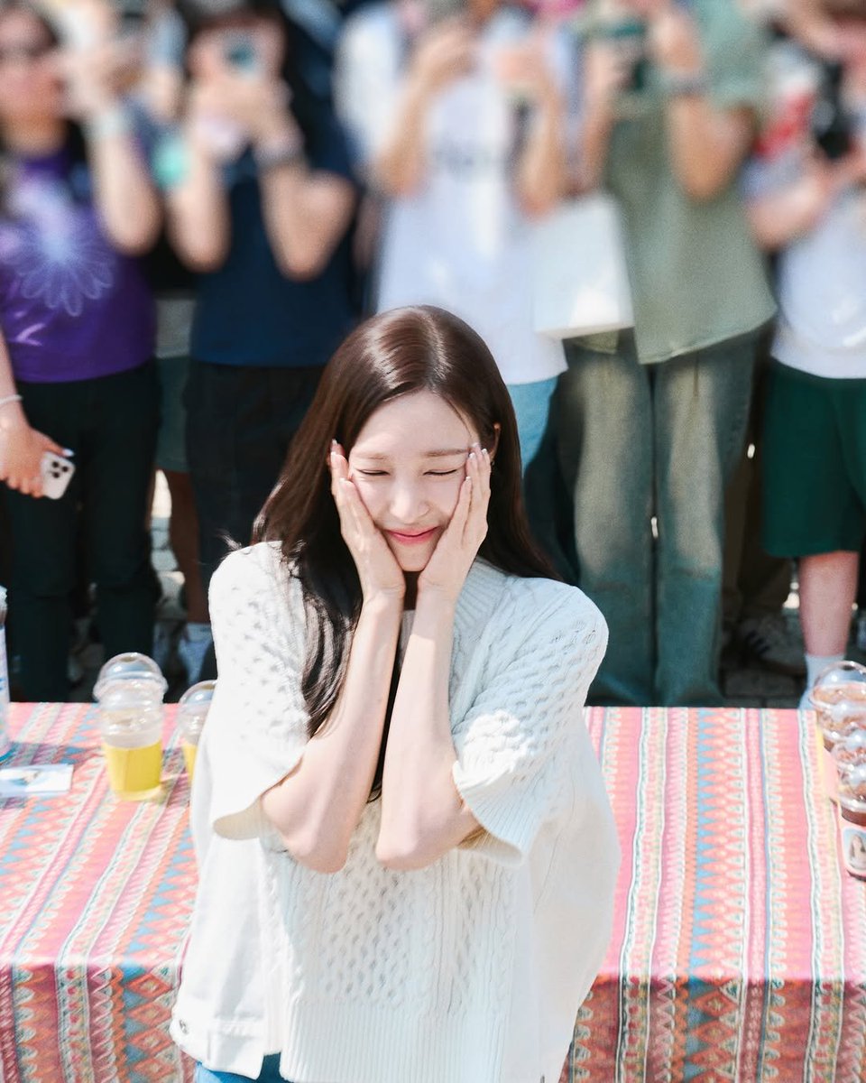 xotiffanypics's tweet photo. [teampmg_kr]
https://t.co/XBUKdXGXZ3

2026.05.15 Tiffany Young Event Behind 
Thank you Young One 🤍

#Tiffany #TiffanyYoung #티파니 #티파니영 https://t.co/BUKgbfdoFU