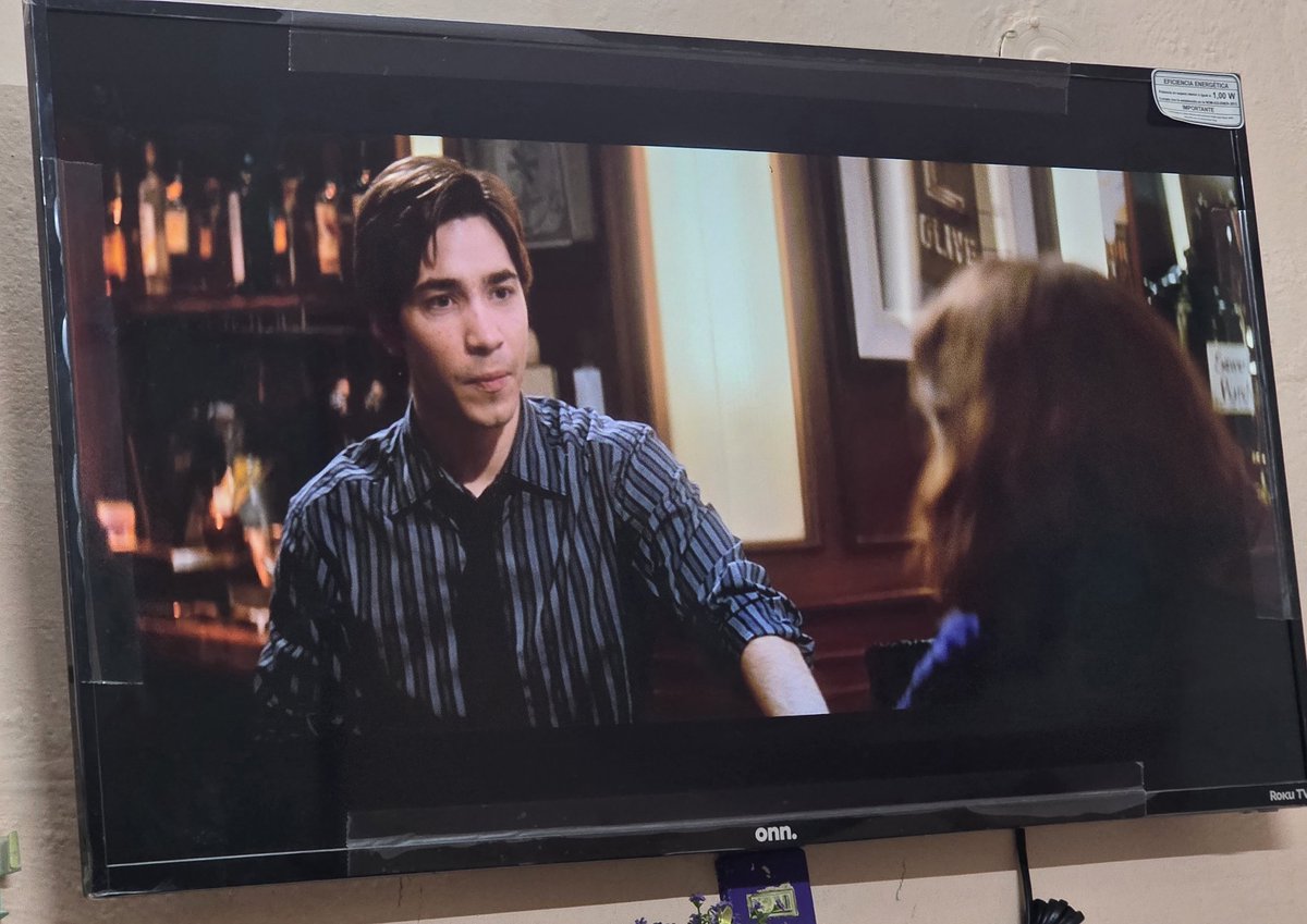Judith_Arceo's tweet photo. Hace mucho que no veía una película. Hoy al azar elegí "A él no le gustas tanto" 🥹 adivinen quien está llorando ahora 💕 https://t.co/XA8fSklBL3
