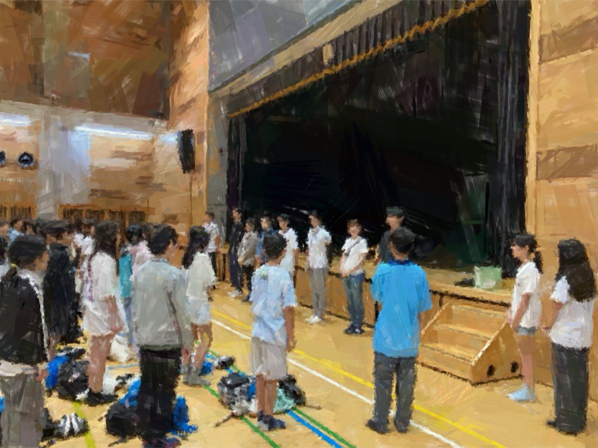 shibauraes's tweet photo. 令和8年6月26日
Bユニットが無事、箱根移動教室から帰ってきました！体育館にて帰校式を行い、引率してくださった方々に感謝の言葉を伝えました。 https://t.co/xVXfNIKcvA