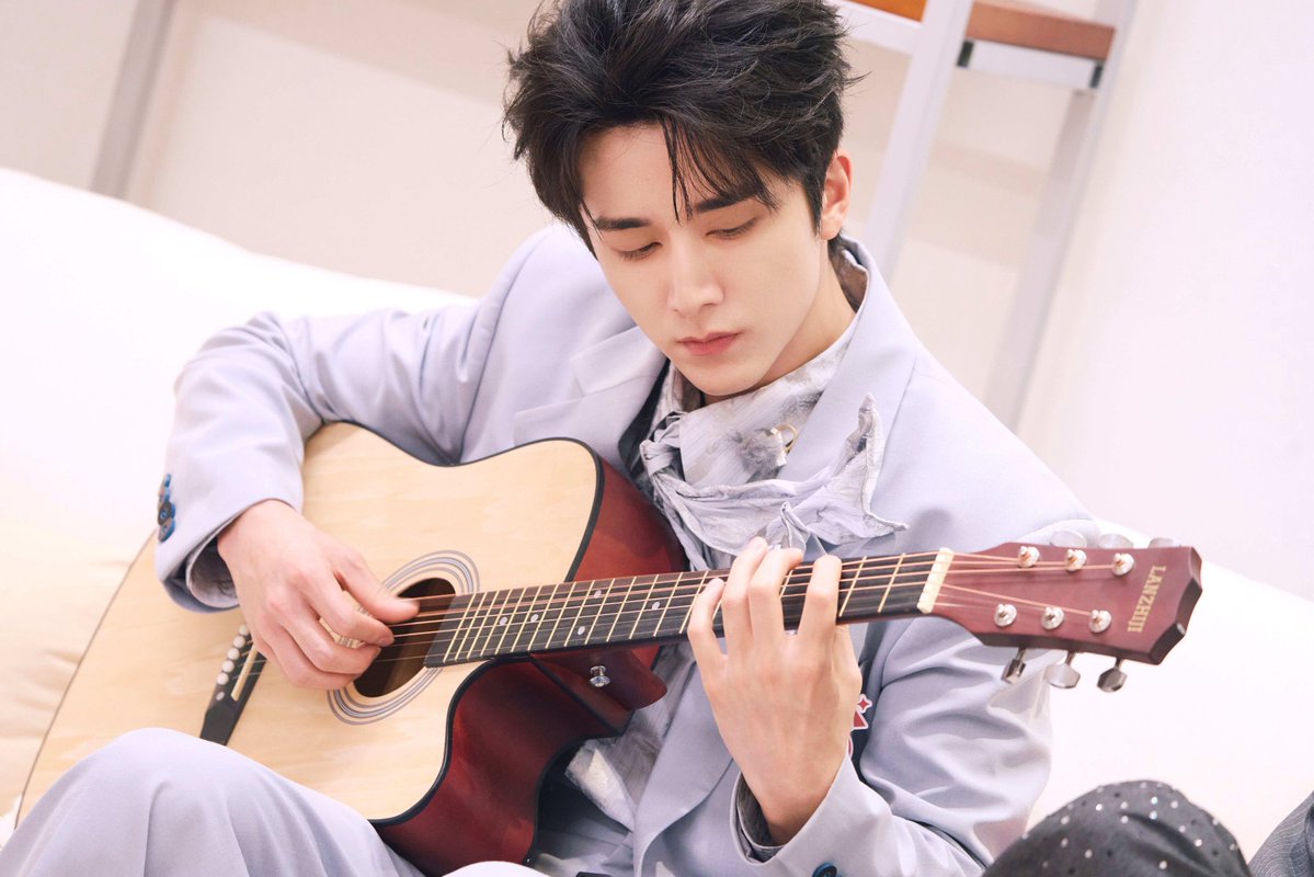 violetstring's tweet photo. 💕 #ZhangXincheng #VoicesofYouth https://t.co/kpNKBuFIwe