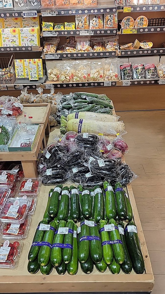 sunaga_berry's tweet photo. ヨークベニマル御幸が原店様、とりせん岡本店様に���ちあいか、ズッキーニを出荷致しました。

いよいよいちご🍓は終了になります。これまでご愛顧のほどありがとうございました😊

夏野菜もよろしくお願いします🙇‍♀️🙇‍♂️✨✨ https://t.co/f4B1eyHysC