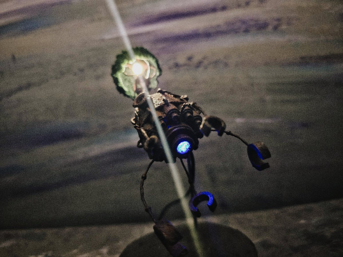 tpworks_moon's tweet photo. アポフィスグレイヴ.Eden

内部には青空エネルギーが残り、微かに青く光ります。(今回は点滅では無く点灯)
宇宙を漂い、次の世界へ。

お気に入り✨ https://t.co/3k9vMDVAlm