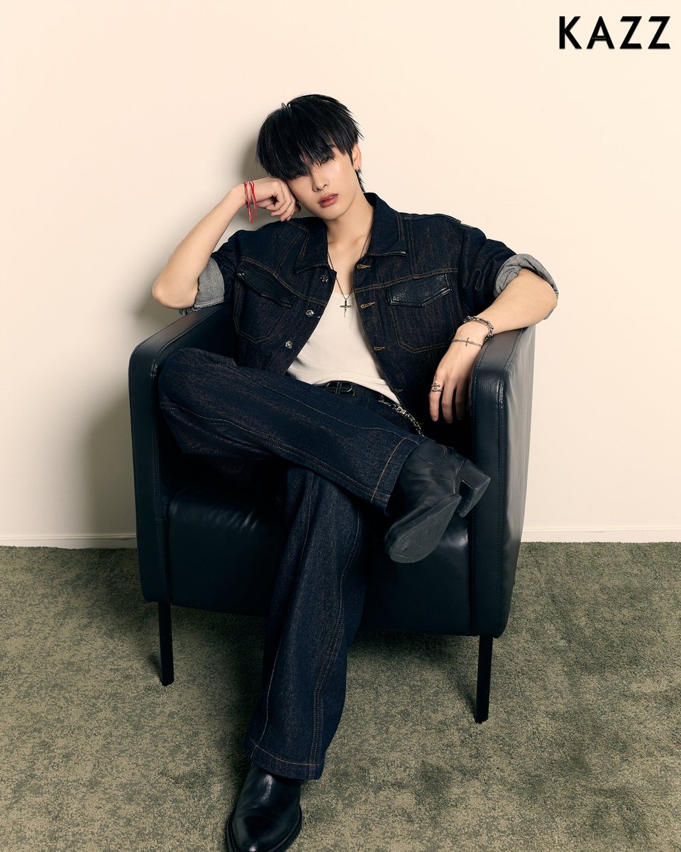 Kazzmagazine's tweet photo. ก่อนจะไปสนุกด้วยกันในคอนเสิร์ตใหญ่ 'PERTH SANTA DEVIL'S KISS CONCERT' ขอเสิร์ฟความหล่อของสองหนุ่ม 'เพิร์ธ - แซนต้า' #PerthSanta มาฝากแฟน ๆ กันแบบจัดเต็ม ก่อนงานยังหล่อขนาดนี้ 18 - 19 กรกฎาคมจะหล่อขนาดไหน ตามมาเจอกันนะครับ!😈💋

#เพิร์ธแซนต้า
#KAZZMAGAZINE https://t.co/rLGXwwURwj
