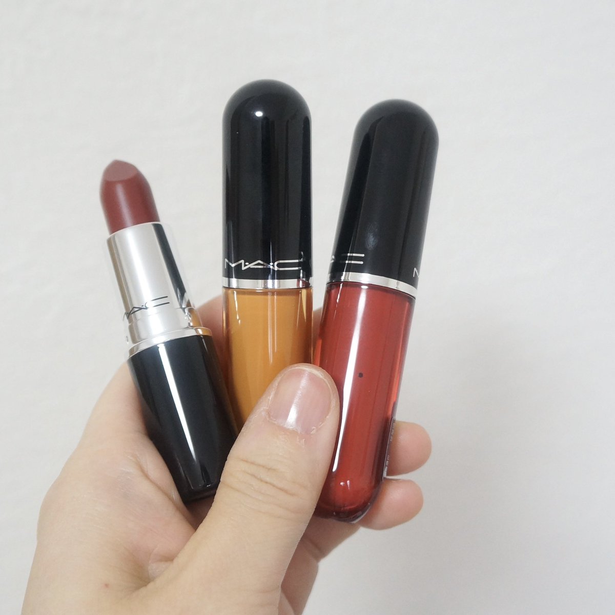 MACの新作💄 💫ラスターガラスシアーシャインリップスティック 503