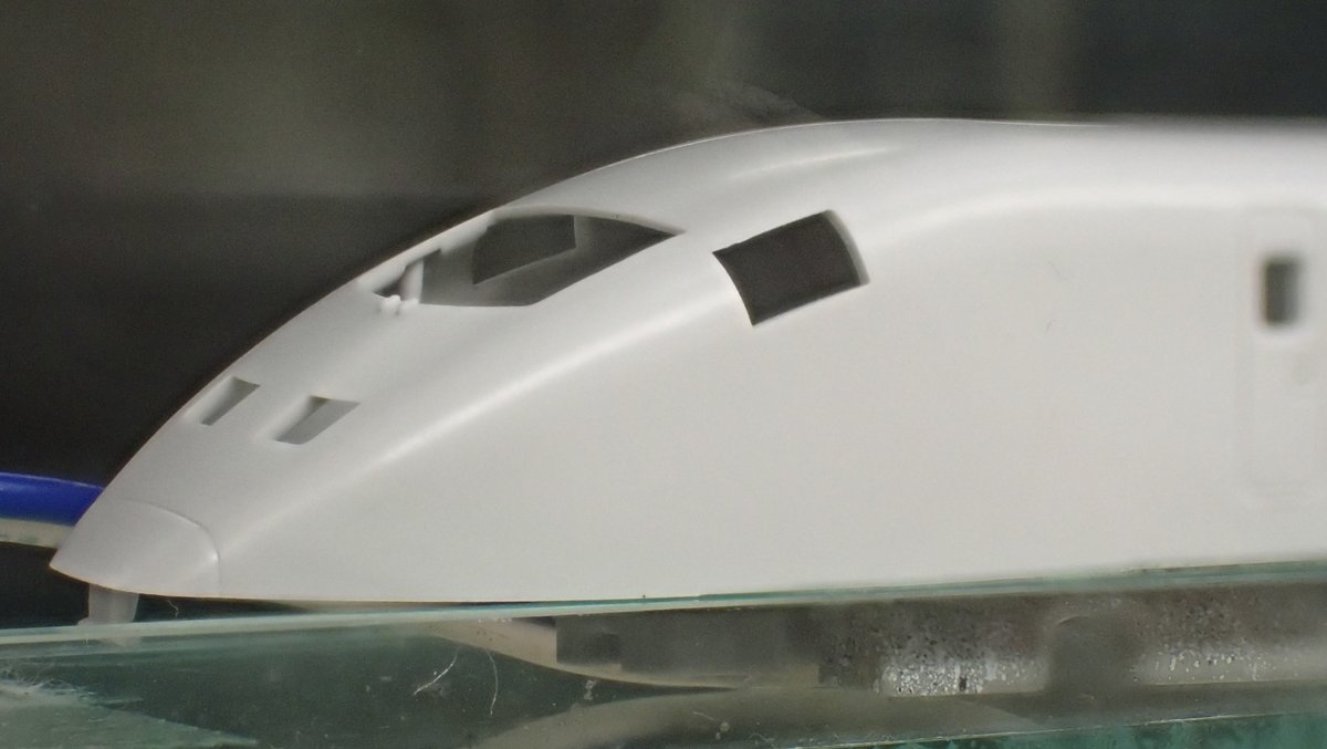 mokeitetsu_com's tweet photo. 【補足情報】300Xの車両たち(2)

①955-4（質量変更試験用車両で、窓は片側6か所）
②955-5（パンタ搭載車）
③④955-6（ラウンドウェッジ型先頭車）

#ポポンデッタ