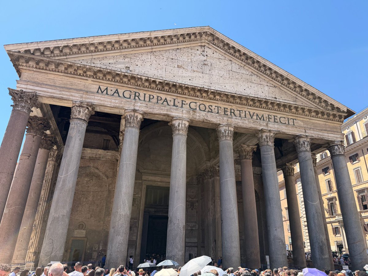 Romethegreatbe1's tweet photo. Roma, Pantheon #toptenmonuments
https://t.co/gHGHNuzB3g https://t.co/jvzuUcgKJ3