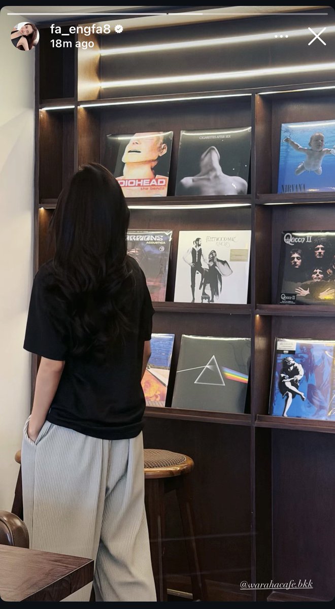 JisooandEngfa's tweet photo. อย่าหันมานะคะ เราจะทนกับอนุภาพความหล่อของคุณไม่ไหวค่ะ 

ENGFA THE LEGACY26 
#อิงฟ้ามหาชน #อิงฟ้าวราหะ 
#EngfaWaraha @EWaraha https://t.co/WSIrumcHv3