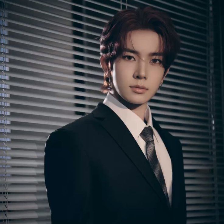 prettyjakeu7's tweet photo. [NOTICE] ENHYPEN's Future Activities

Hello, this is BELIFT LAB.

We would like to express our sincere gratitude to ENGENE for your unwavering support and patience.

After extensive discussions with HEESEUNG and the members regarding their future direction, we are pleased to announce that HEESEUNG will be returning to ENHYPEN and will officially resume activities as a member of the group.

Throughout this period, HEESEUNG has had the opportunity to grow as both an artist and an individual. After careful consideration, both the company and the members agreed that ENHYPEN is strongest as seven.

Moving forward, ENHYPEN will continue official activities as a seven-member group, while also supporting each member's individual artistic pursuits.

We sincerely thank ENGENE for your continued trust, love, and support throughout this journey. We ask for your warm encouragement as ENHYPEN begins this new chapter together as seven once again.

Thank you.

(Belift, it's not that hard. You can literally copy this and paste if you don't know how and what to write)