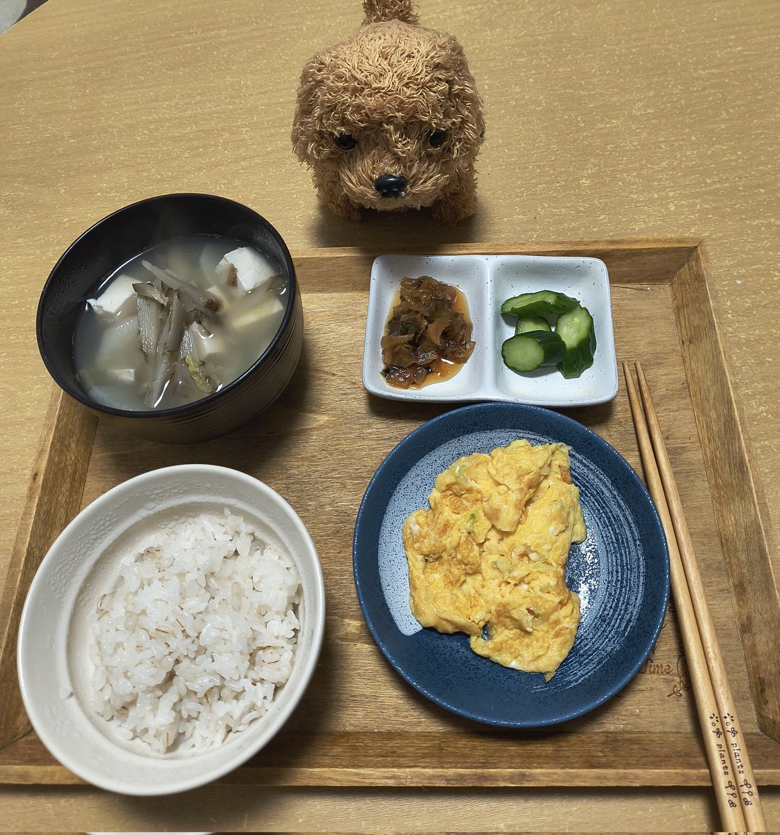 thealfee691's tweet photo. 4日分の朝ごはん

鮭も美味しかった✨

赤ウィンナーとタマゴは定番✨

タンパク質をきちんと摂ります😊 https://t.co/okpV0P3nlg