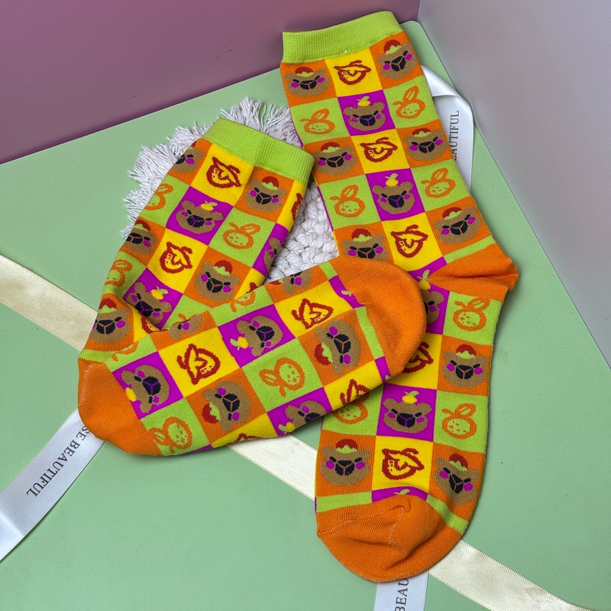 GiftsTigerkin's tweet photo. This is the first time we cooperate with @melimargauxstudio(IG).
She customized socks, keychains and phone charms. She was very satisfied with the effect of socks after confirmed samples before bulk production.
Wish a good selling to her!!
#customsocks #socks #customkeychain https://t.co/NU0kT1mre9