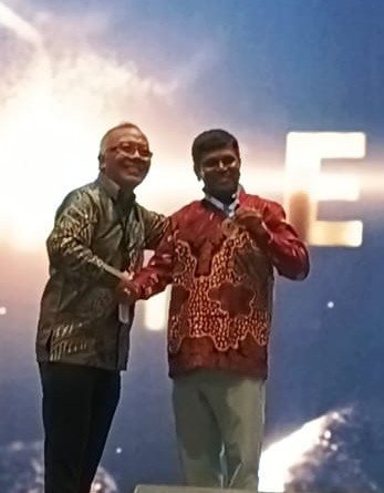 IN_Satavahana's tweet photo. Ramun Singh, MCPO II (LOG‑F&A), Navy Golf Team at INS Satavahana storms to GOLD at the Asia Pacific Golf Federation Mid‑Amateur Golf Championship 2026 in the 38 to 47 yrs age category. 
Representing India among eight nations at Indonesia from 23 to 26 Jun 26. His outstanding grit, skill and Navy spirit of excellence make the Service and Nation proud. 

Great performance—well played! ⛳🥇🇮🇳
