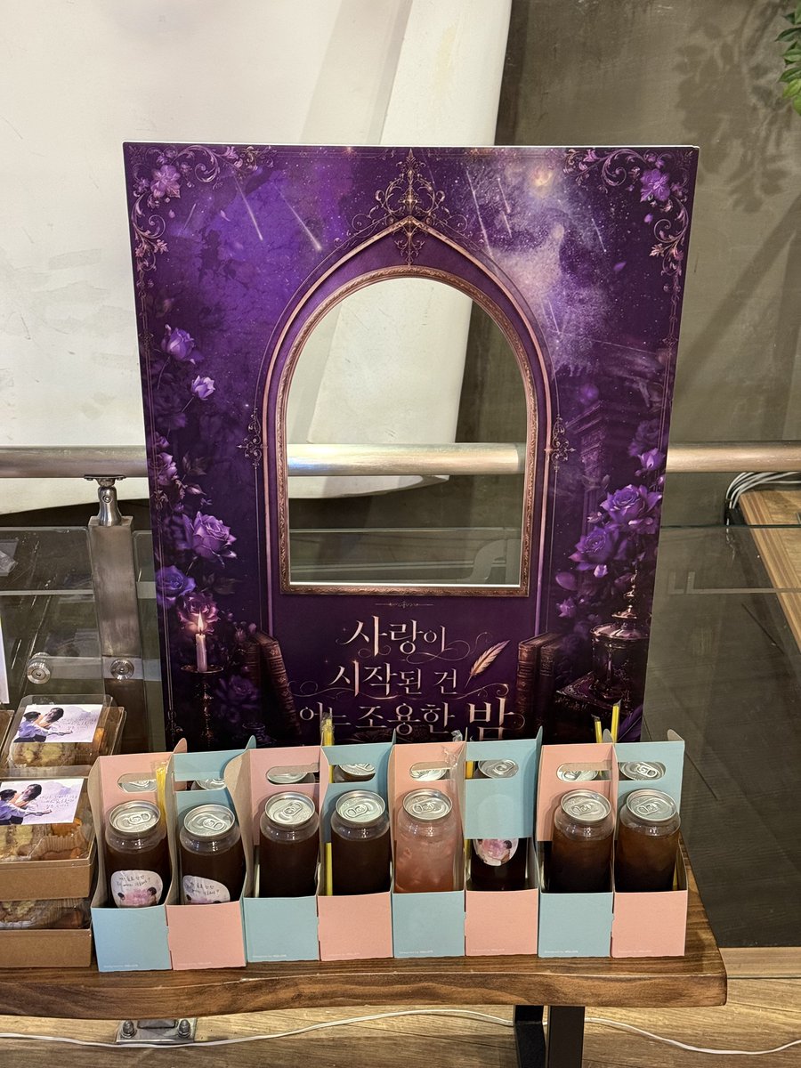 PO_CARI_'s tweet photo. 판넬을 300% 이해한 페어의 인증샷이란…
근데 진짜 어떻게 찍으신거지 https://t.co/GXapvLHUOZ