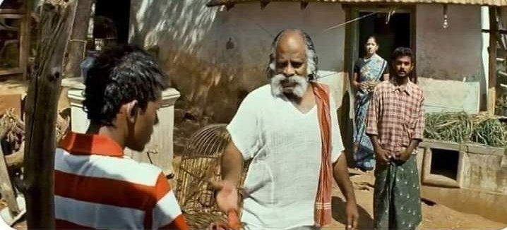 JDALEXtweets's tweet photo. Antha phone ah kudunga kaalam enna solluchu https://t.co/jkuBzWhWR6
