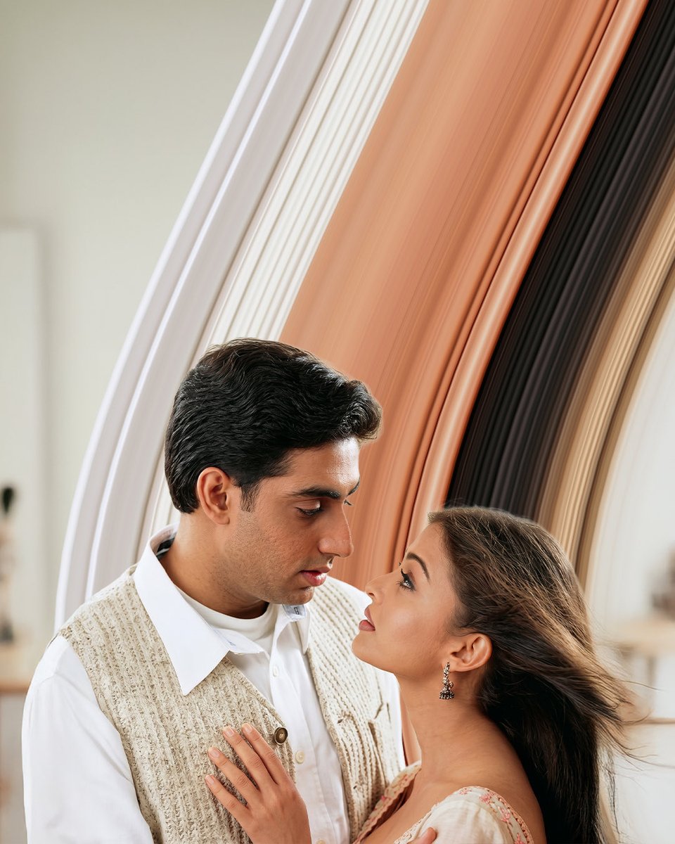 BachchanJrFC's tweet photo. The mood in every slide though ✨ 
@juniorbachchan #AishwaryaRaiBachchan 

#AbhishekBachchan #StretchTrend #Bollywood #Movies #KuchNaaKaho #RajaShivaji #Guru #Delhi6 #Trending https://t.co/5bAON73Eq4