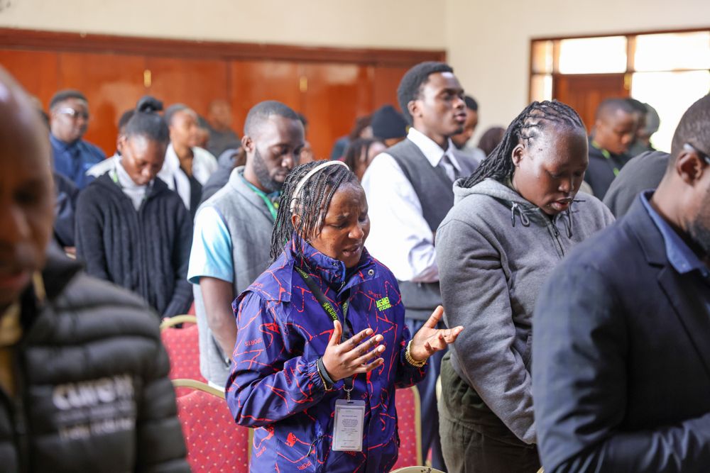 CURE_Kenya's tweet photo. 5. Beth is taking it to the Lord in prayer. https://t.co/hEHoiYlG4c