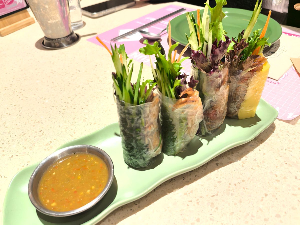 yjy124's tweet photo. [Craving bold flavors Try Thai green curry tonight—creamy coconut, spicy herbs, and tender veggies make every bite a tropical delight! ]， https://t.co/kOoAS0eN5K