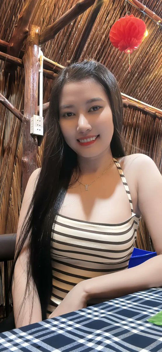 ngoctram617's tweet photo. Nhận Cày ruộng k e https://t.co/nXyZ6UdMUR