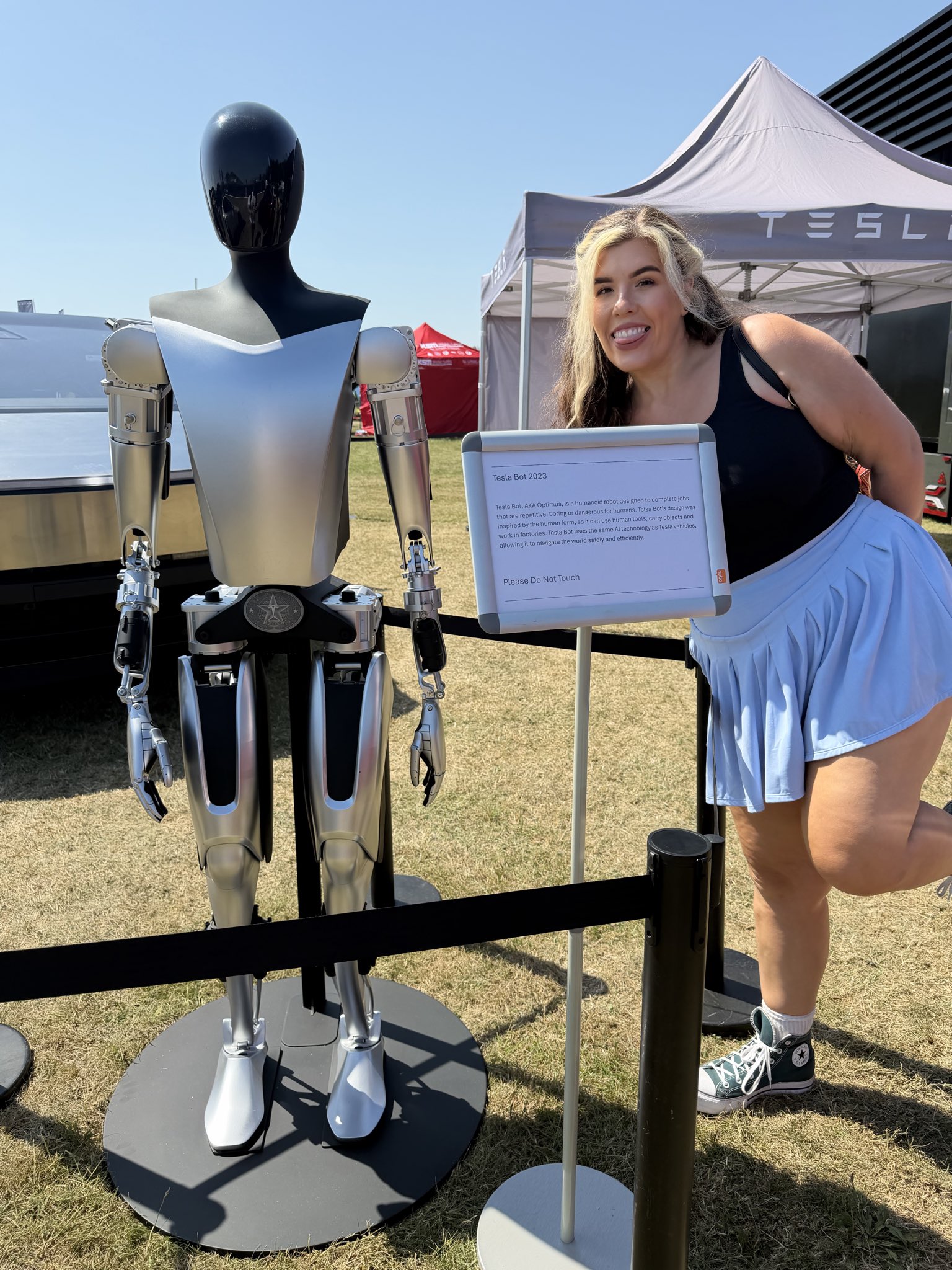 Got a new bf https://t.co/pCJZzBC7X3