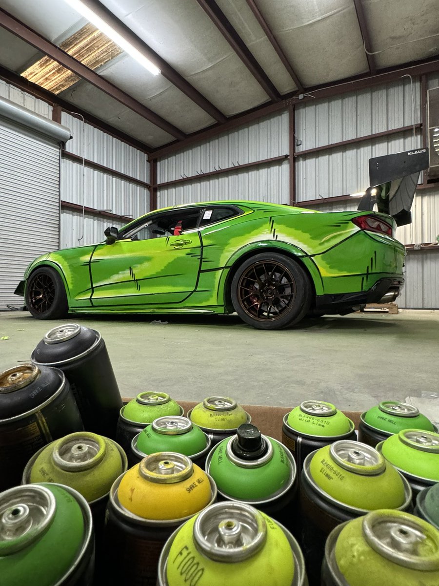kbmerone's tweet photo. Manga Camaro https://t.co/edFMZfaiNY