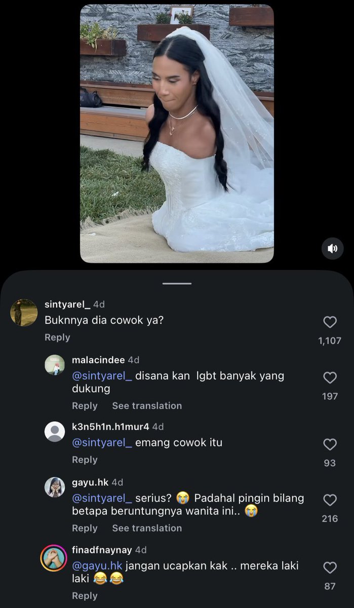 shoeujo's tweet photo. another day another indogs being nasty to non indonesian queer people and being ableist part 837372877483

di mana bumi dipijak di situ langit dijunjung ndasmu https://t.co/PL5ybE67MT