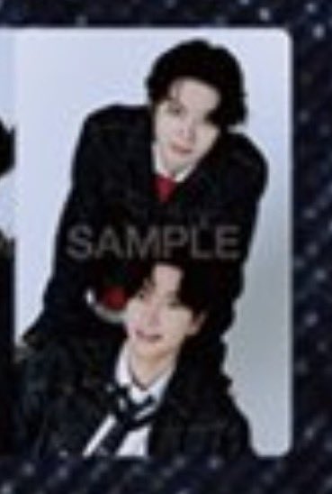 fiddabong's tweet photo. if they aren’t a couple WHY THIS IS SOOO COUPLE CODED????!!! https://t.co/DxsBb6mf0s