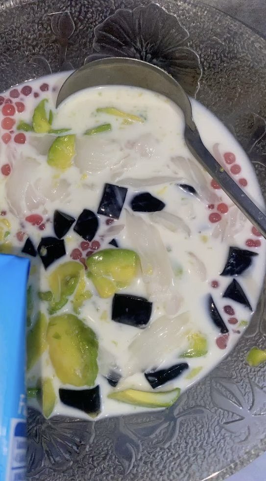 awlyadh's tweet photo. Pov : When im off work, i cook and watch movies🙆🏻‍♀️💖 https://t.co/sg8B3ge1VC