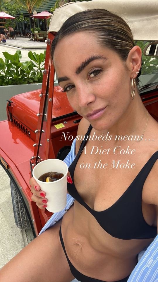HottestCelebs82's tweet photo. PLEASE SHARE 🙏🏻

Having to start this new account as lost access to @HotCelebs82 and don't know how to recover it!

Would like to connect with everyone I chat with and more.

Please follow and share this message.

Thanks 👍🏻 https://t.co/lEVt7Fo3P4