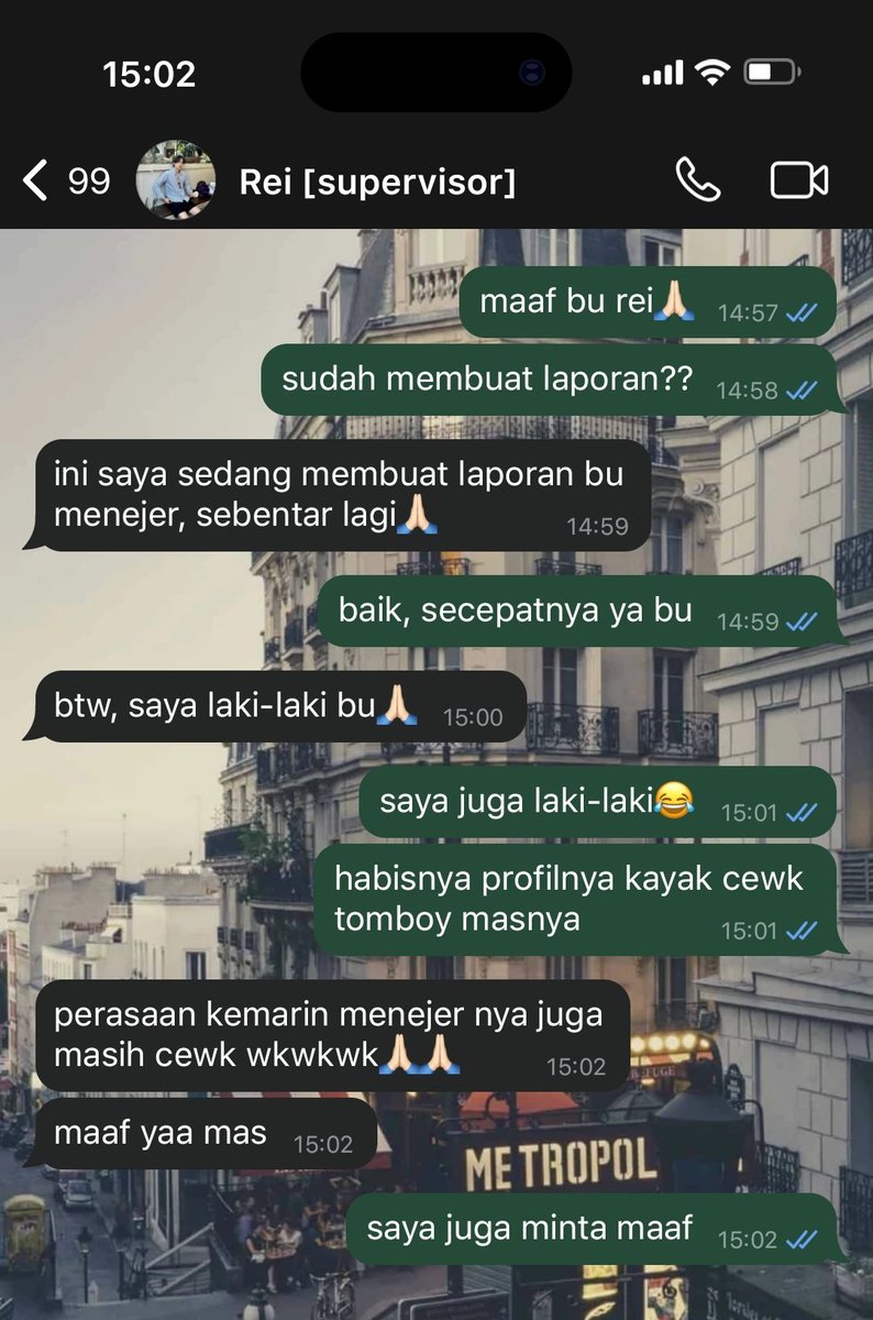 mwelluvv's tweet photo. a #dewtee some tweet au;

gara-gara salah manggil supervisor "bu", malah jadi first interaction yang gak bakal mereka lupain. started with "maaf bu", ended with "udah makan belum?" https://t.co/JRtYpJfi7w