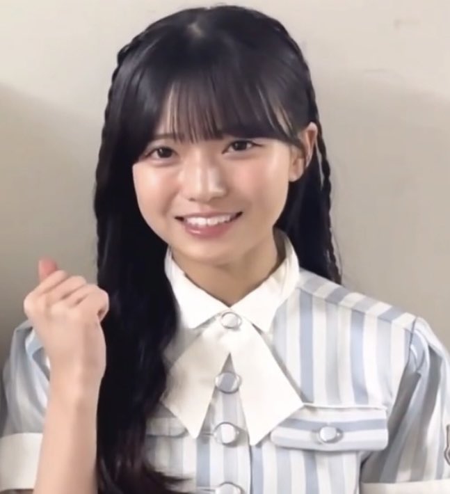 Mitsuki___716's tweet photo. 心月ちゃん新制服めちゃ似合ってて可愛いな https://t.co/ZojZRhV8ug