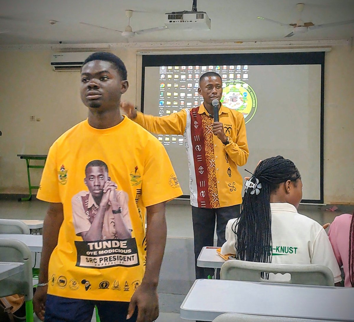 MysterOsei's tweet photo. 40 Days remaining to actively support Modicious Oye Tunde for the 66th SRC Presidential position at KNUST 💪🙏
#wonimTUNDE? #TheRebirth https://t.co/g0UvyPoCFX