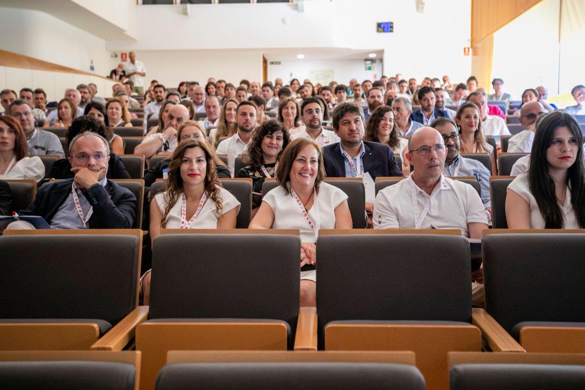 Palibex's tweet photo. Dentro de una semana volveremos a reunirnos en Santander con las mismas ganas de compartir, aprender y disfrutar juntos. ¡Comienza la cuenta atrás para la Convención PBX!

https://t.co/k1uX8K97sX

#ConvencionesPBX https://t.co/QKVnpJraqv