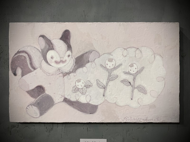 AjisaiGallery's tweet photo. RisaMehmetさん個展『 wallflower 』より展示作品をご紹介します。
RisaMehmet『スカンクちゃん』
サイズ(mm):410×245
素材:アクリル絵具/キャンバス
制作年:2026
詳細はECサイトにてご確認いただけますと幸いです。
https://t.co/knvu3ZYZi3
#gallery_hydrangea #RisaMehmet #wallflower https://t.co/yVChVQ8ytI