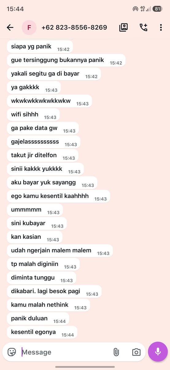 ANNEWITHANE127's tweet photo. make nih orang. Semalem kemana aja ditungguin suruh bayar sampe jam 3 sore baru mau bayar after di spill🤭🤭🤔🤔🤔 tandain nih hati hati kalo dapet cust joki di fitria anak univ andalas angkatan 23  #zonauangㅤ https://t.co/l8h7mPfb1t