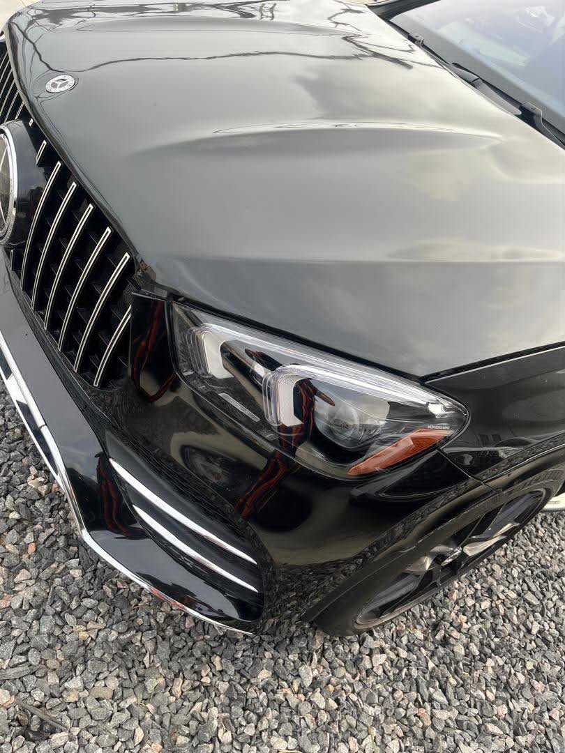 abujaautomobil's tweet photo. Distress sale 2021 GLE 63s ///AMG coupe fullest option V8 bi-turbo
Brand:Mercedes Benz
Price:#126M💰
Custom Duty:✅
Nationwide Delivery:✔
Whatsapp/call:08075158161

#abuja #viral #trending #exploremore #lagos #naijacommunity #abujatwittercommunity #foryou https://t.co/YdhxhCuRu9