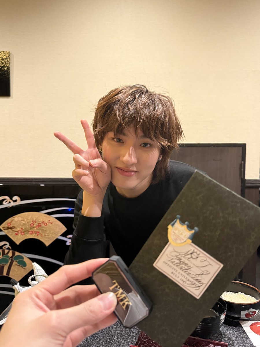 tmklvvr's tweet photo. he’s so cutieful in his boyfriend’s pov 🥺🥺🥺🥺

#kongjiro #thomaskong https://t.co/M6PINXe39y