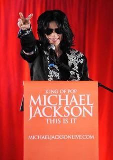 jbandmonica's tweet photo. Michaelの命日現地時間2009年6月25日、日本時間では 6月26日の6時26分
毎年この日は特にマイケルを想いますが、今年は映画もありスペシャルなマイケルイヤーになった特別な年
沢山の音楽、ダンス、そして優しさをありがとう
私は人生の宝物を沢山もらいました
#RememberingMJ #KingOfPop #MJForever https://t.co/HcsCWn1T7k