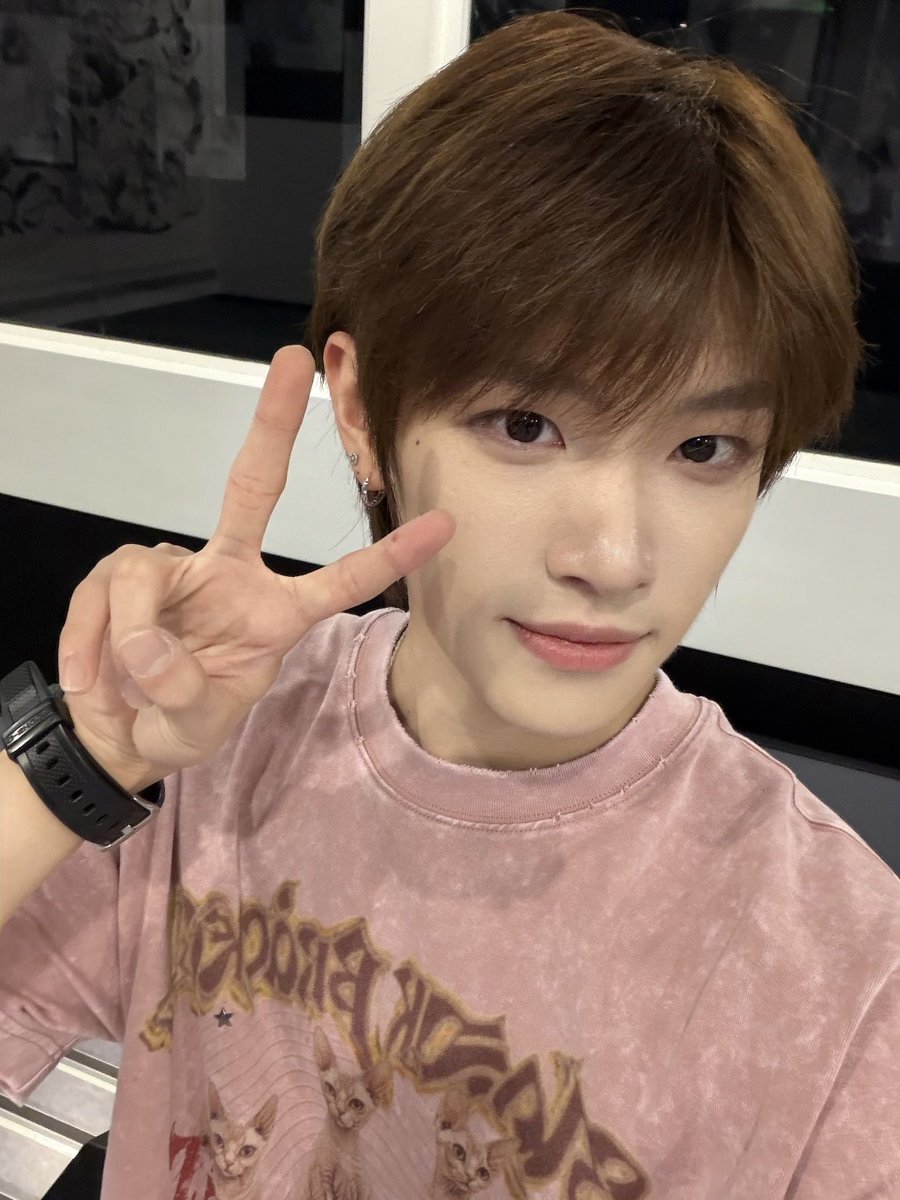 myfav56's tweet photo. 260626 SCUBED #천카이원

九宫格来喽🤩 https://t.co/VBAeG2H3it