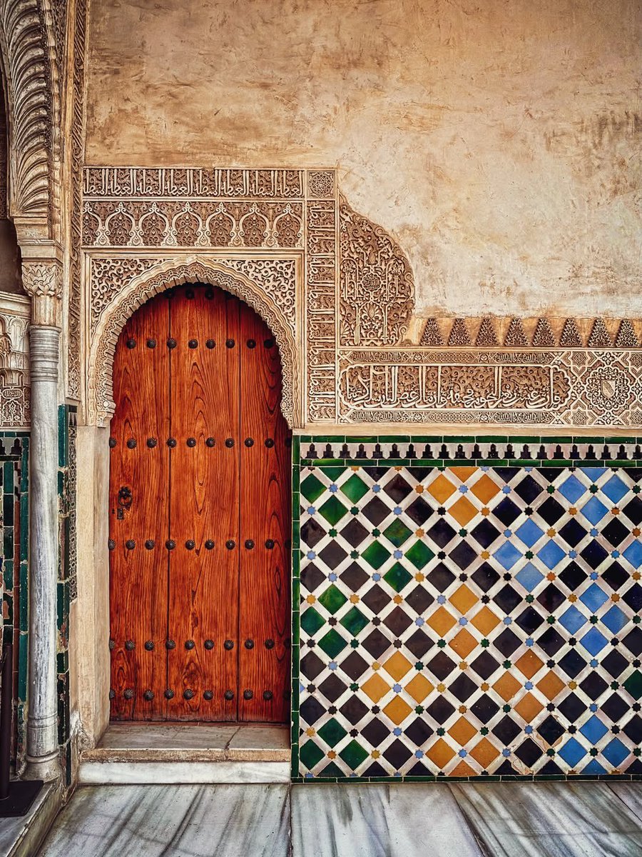 Doors | أبواب tweet media