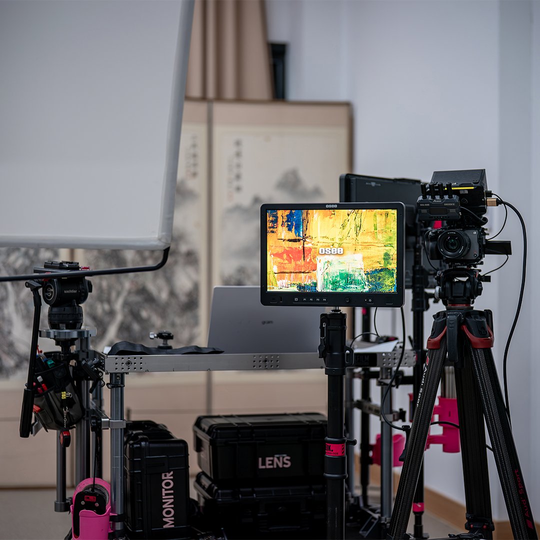 osee_tech's tweet photo. 💖15.4’‘ HDR production monitor delivering high-definition clarity, precise color accuracy and robust performance
🎥#OseeMega15S monitor and #SonyFX6
📸by @edkfilm
.
.
#moviemaking #onset #filmproduction #filmlife #Mega15SMonitor #OseeMega15S #setlife #cameragear #onlocation https://t.co/yfQtsutlem