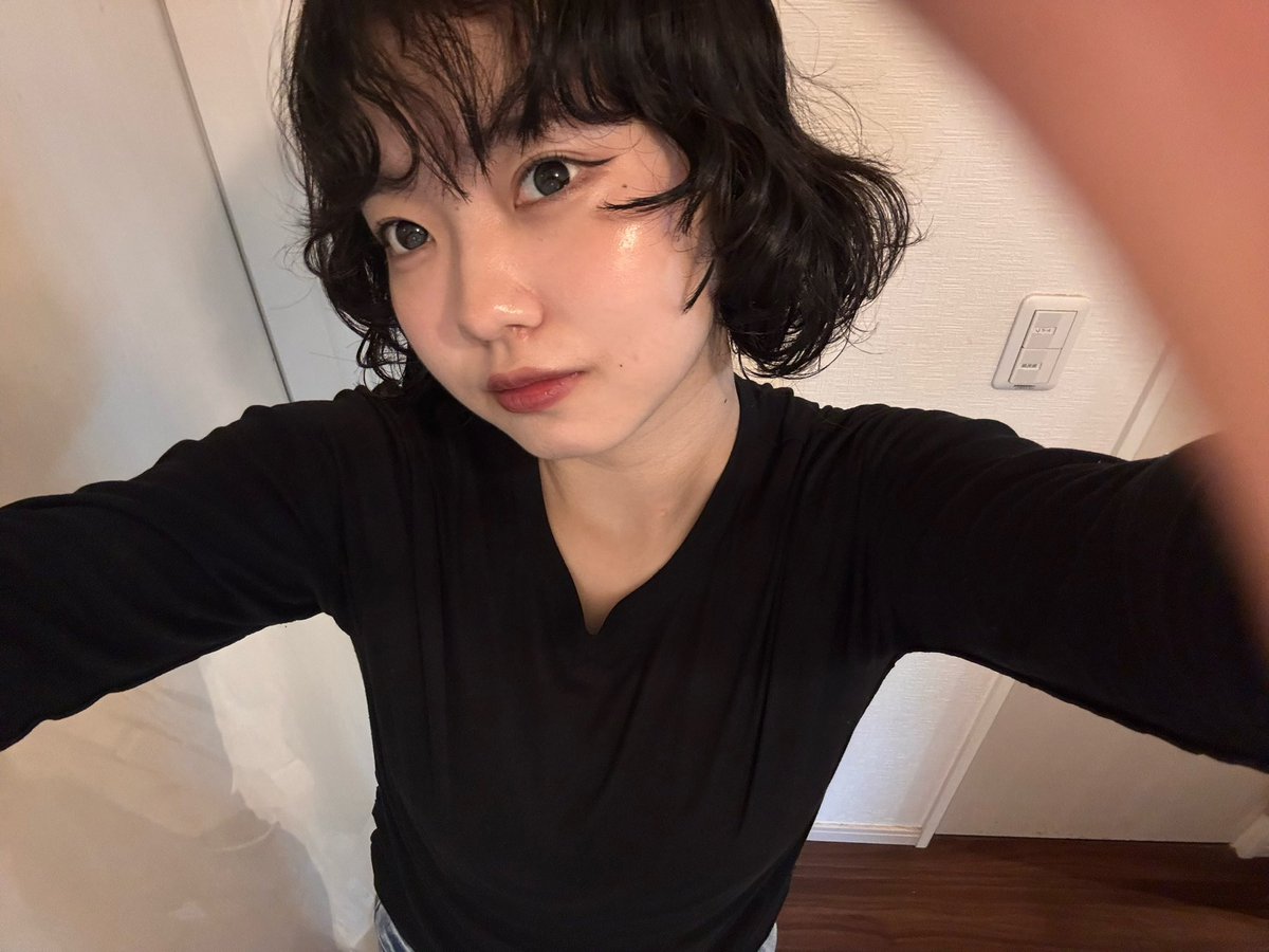 ___rainyy___'s tweet photo. パーマかけた‼️これで湿気にも負けない‼️ https://t.co/B0j7He08ST
