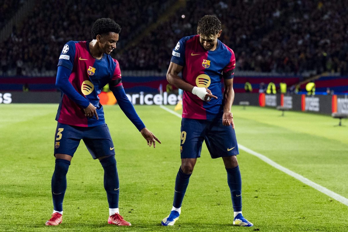 UnitedStandMUFC's tweet photo. 🚨 #mufc are exploring wide options, with Crysencio Summerville and Everton’s Iliman Ndiaye both on the list at the right price. Alejandro Balde is also being looked at for the left‑back role. 

[@PeteHall86 @TheiPaperSport] https://t.co/mPufILFhfj